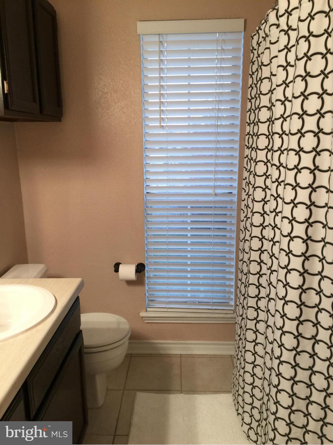 FOUNTAINS AT MCLEAN - Residential