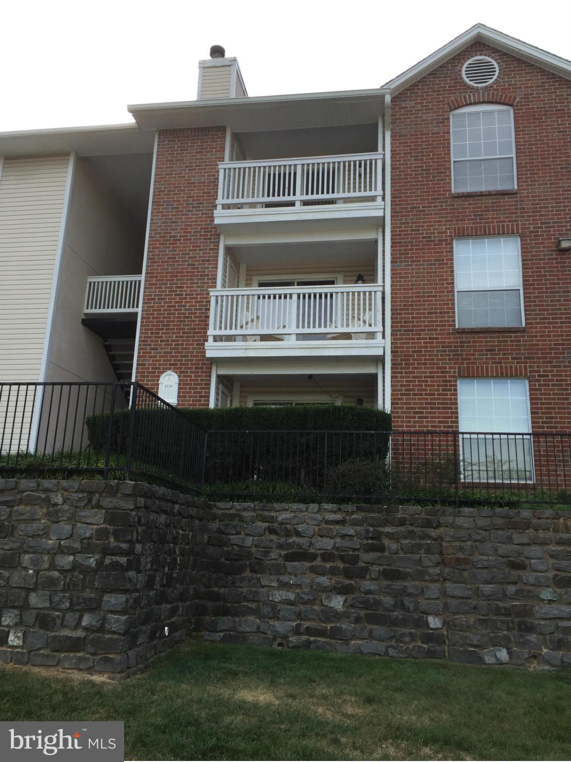 FOUNTAINS AT MCLEAN - Residential