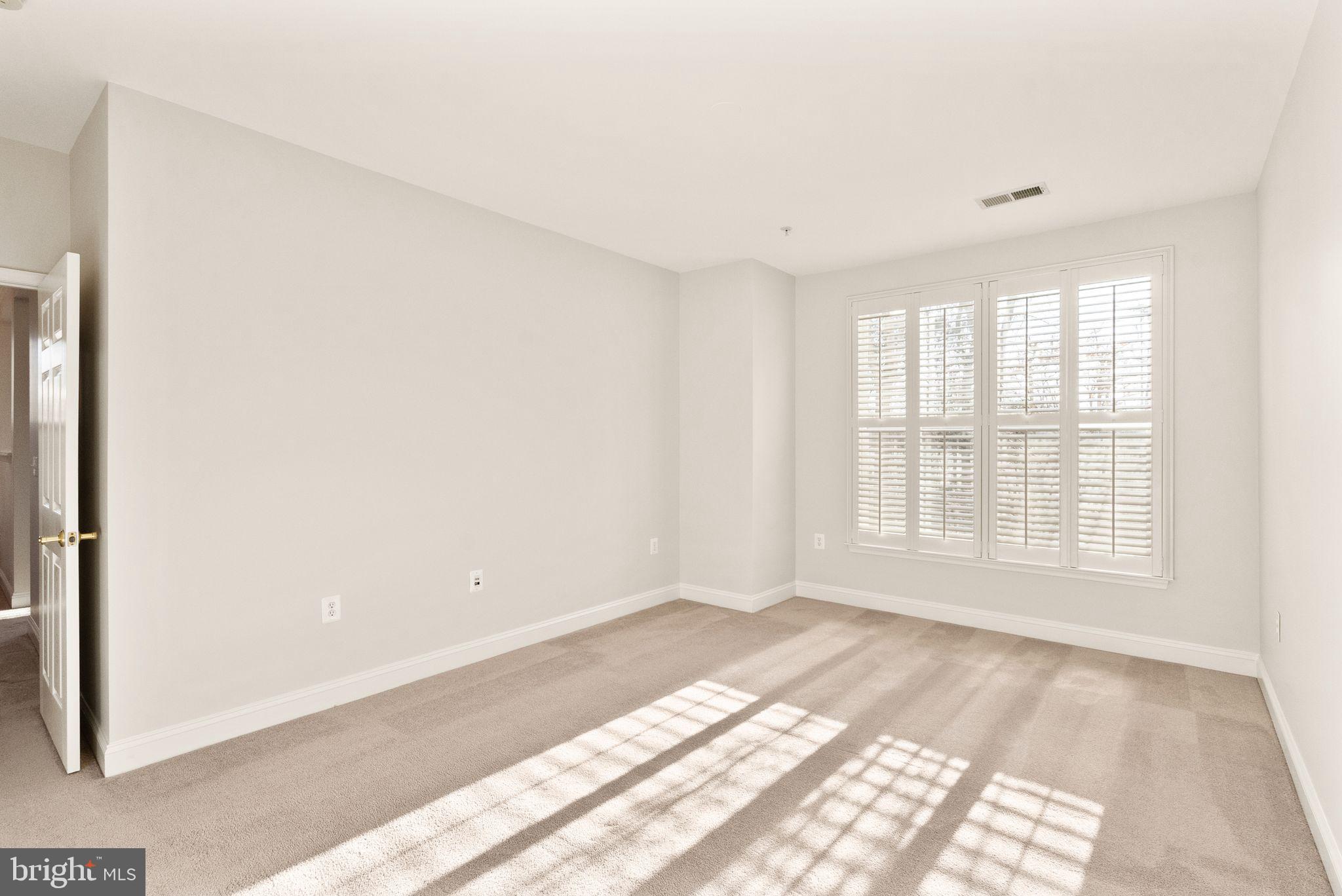 LIBERTY GROVE - Residential