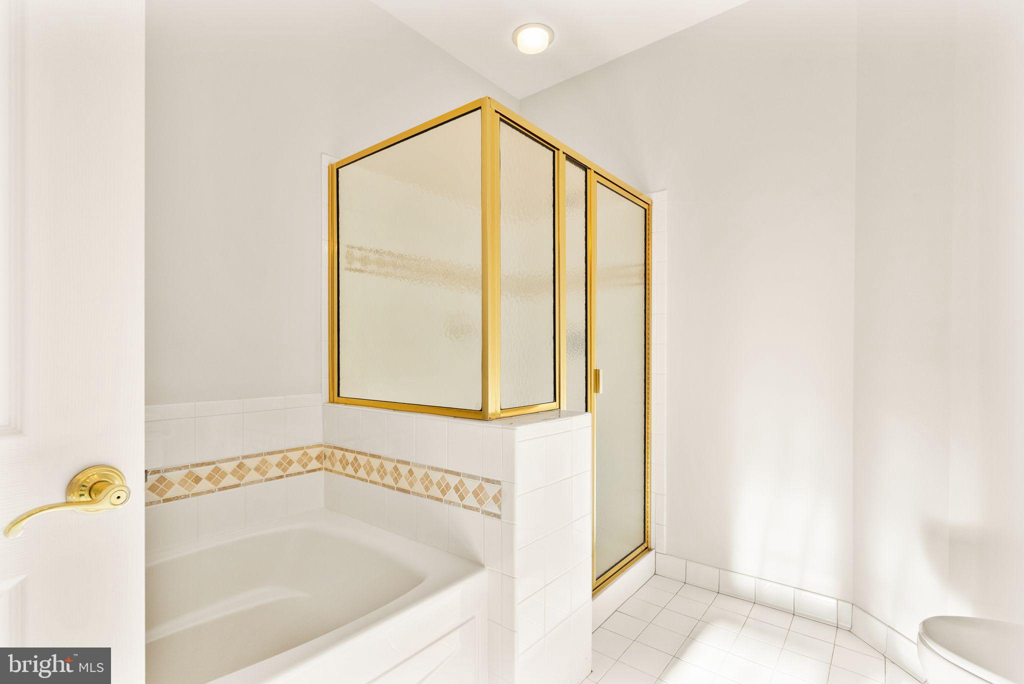 LIBERTY GROVE - Residential