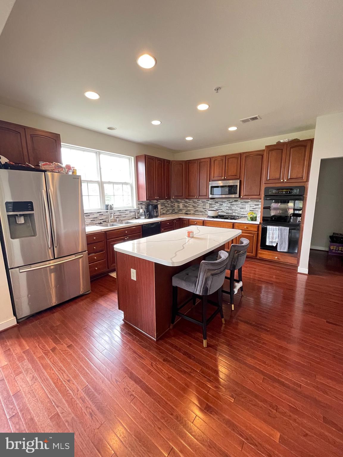 SUN VALLEY ESTATES - Residential