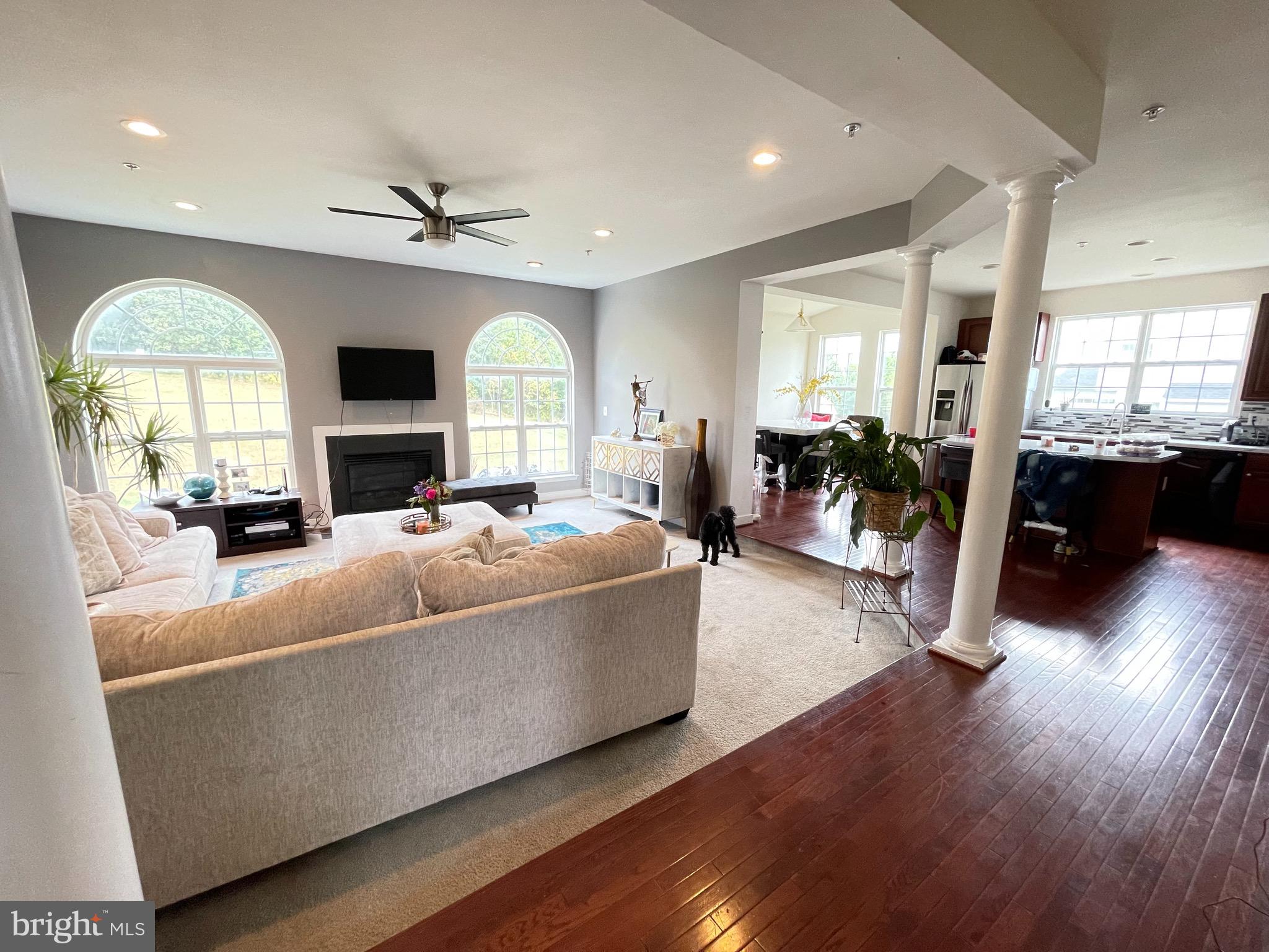 SUN VALLEY ESTATES - Residential