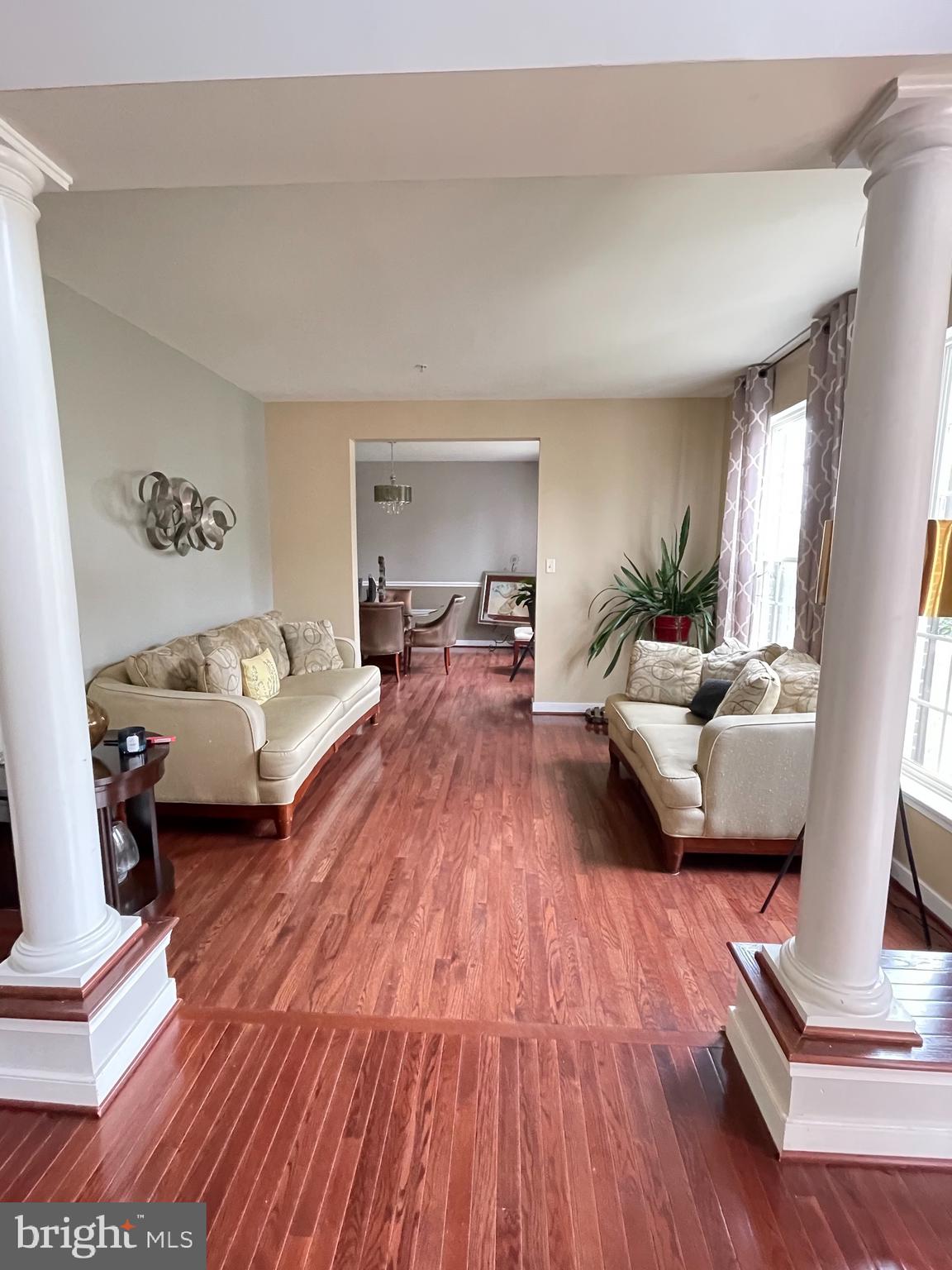 SUN VALLEY ESTATES - Residential