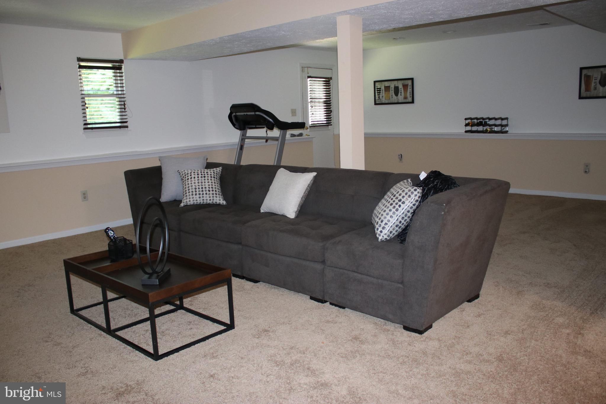 VILLAGE OF OAK GROVE - Residential