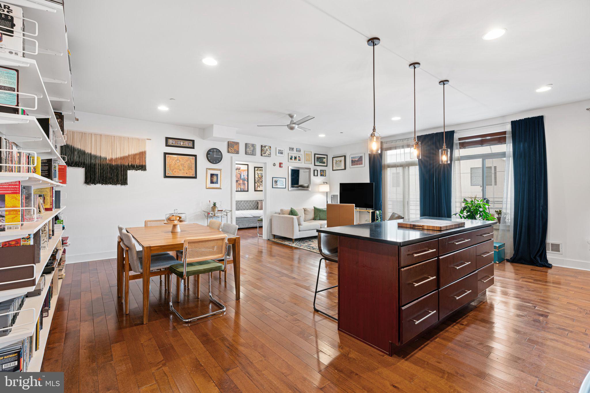 OLDE KENSINGTON - Residential