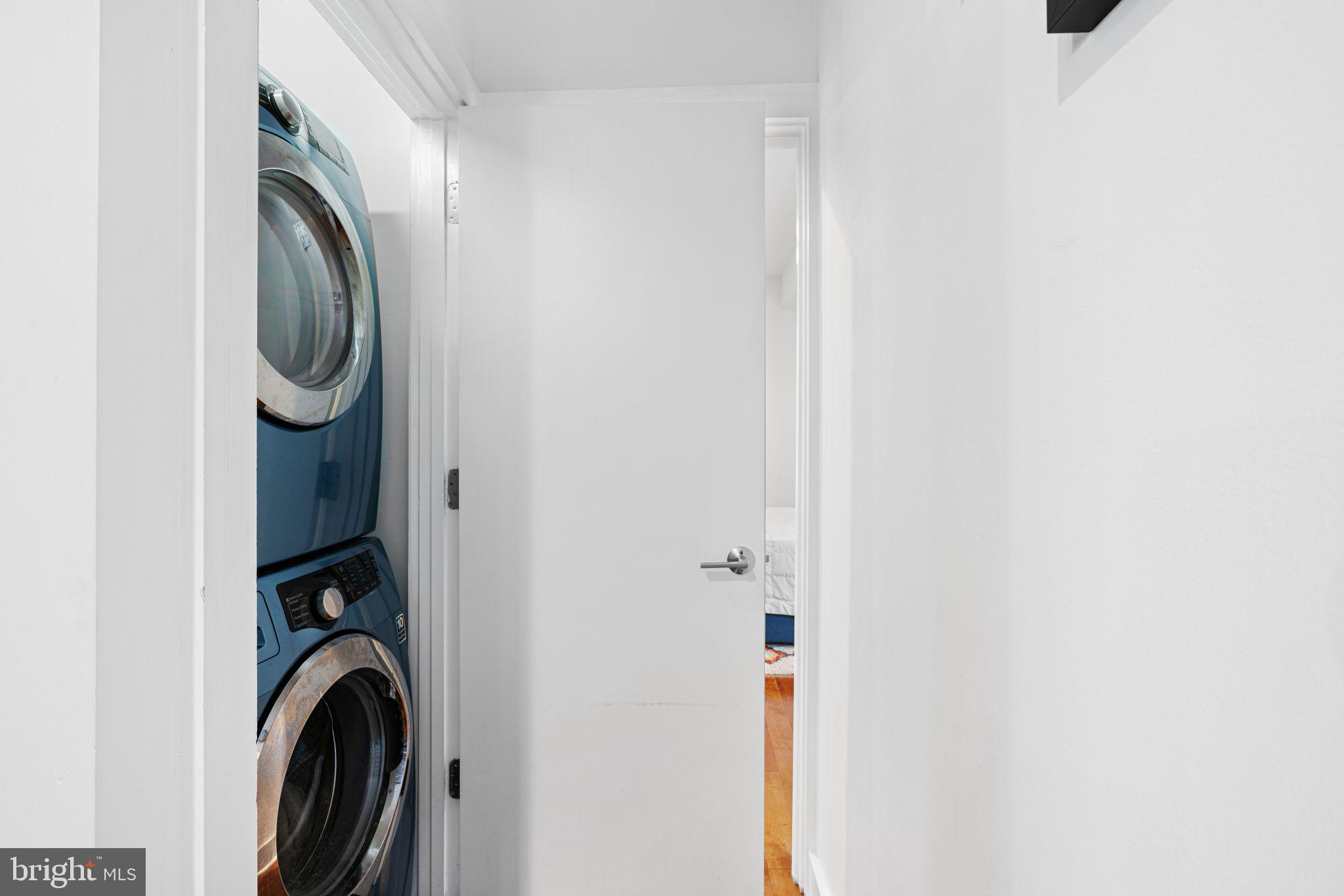 OLDE KENSINGTON - Residential