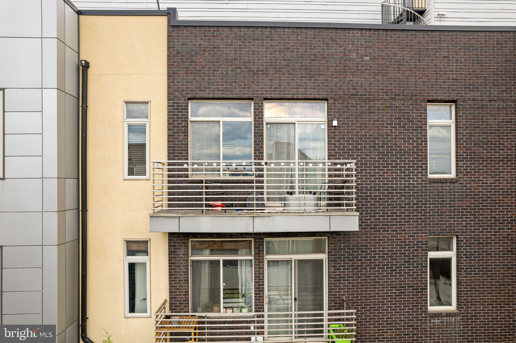 OLDE KENSINGTON - Residential