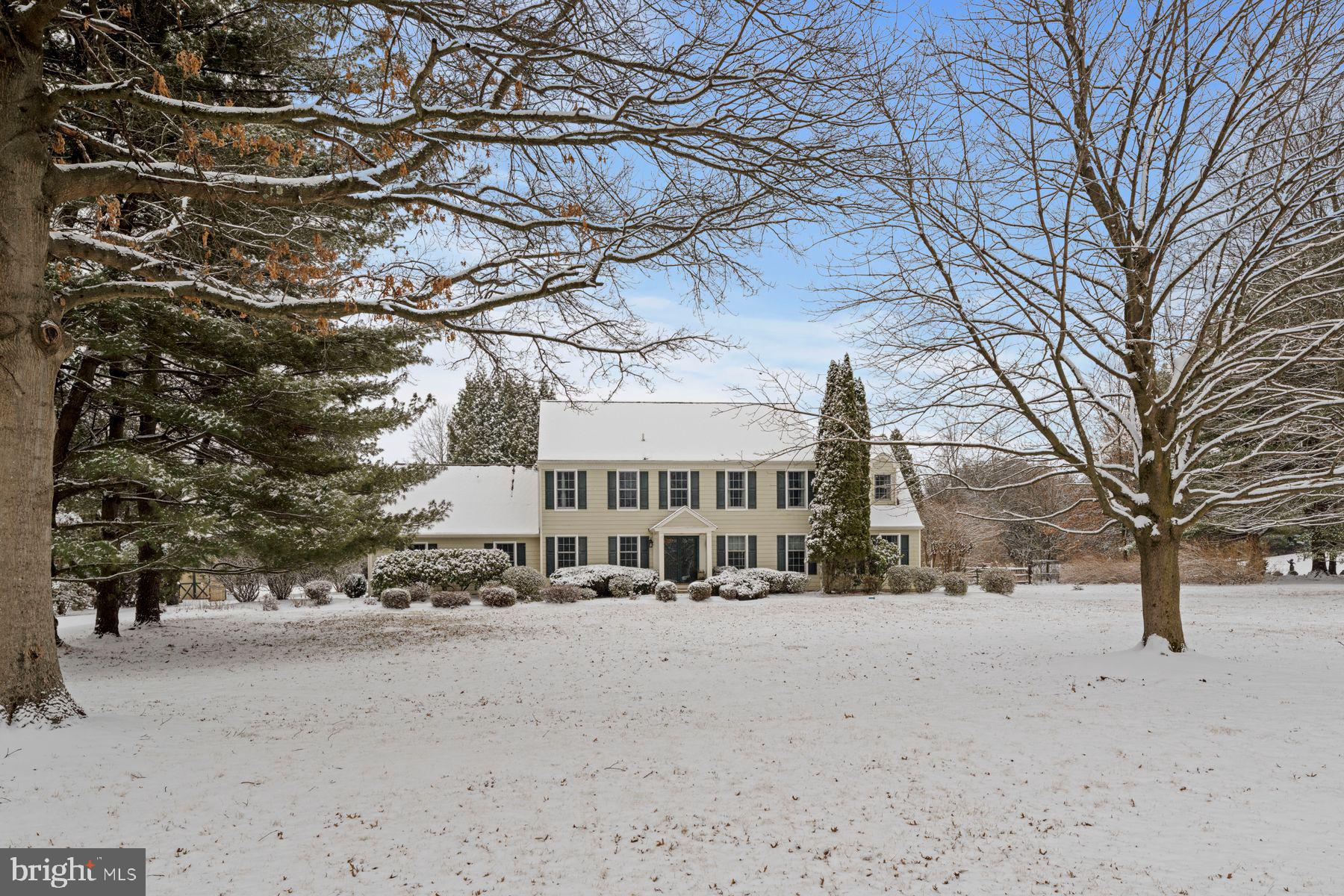SOLEBURY FARMS EST - Residential