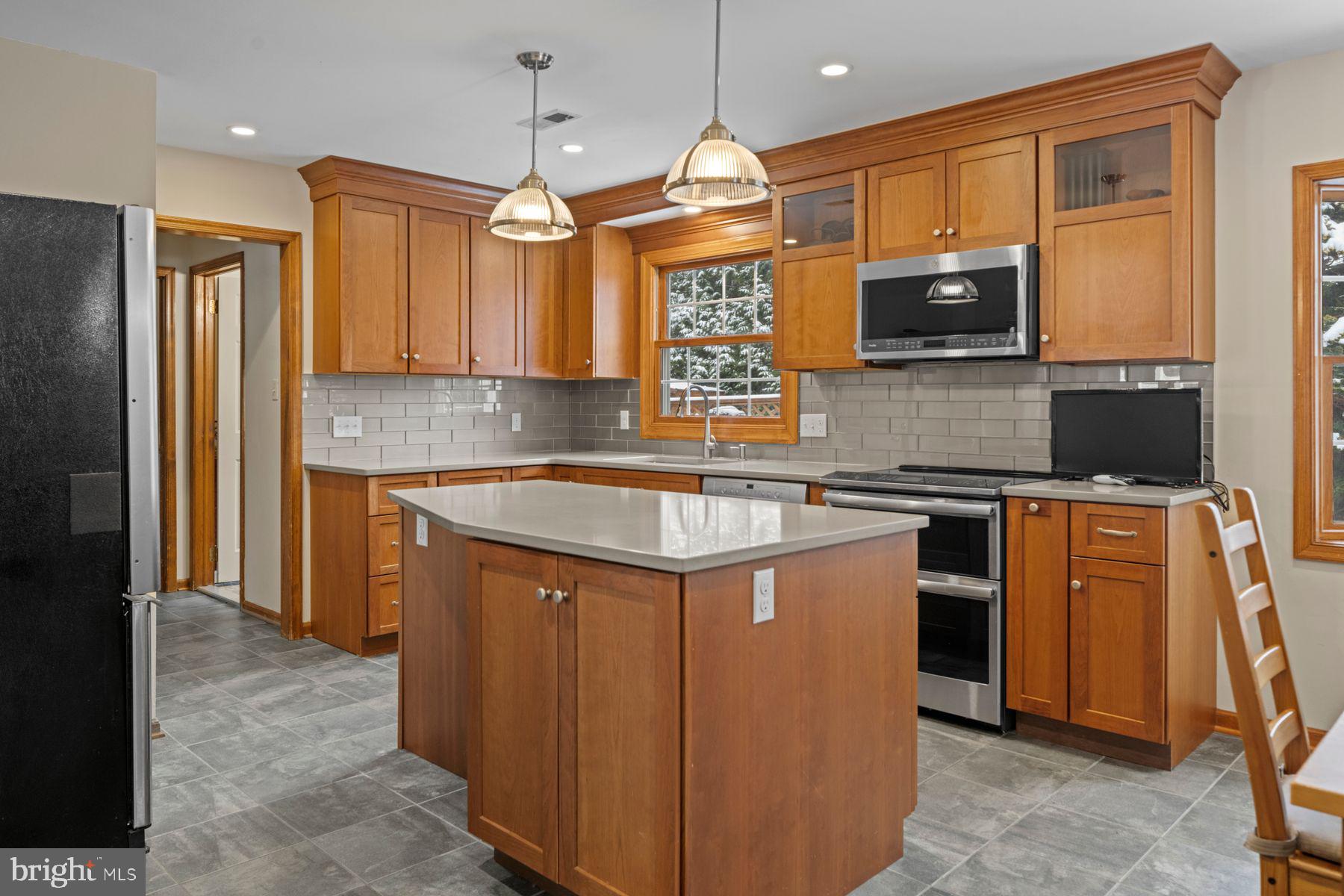 SOLEBURY FARMS EST - Residential