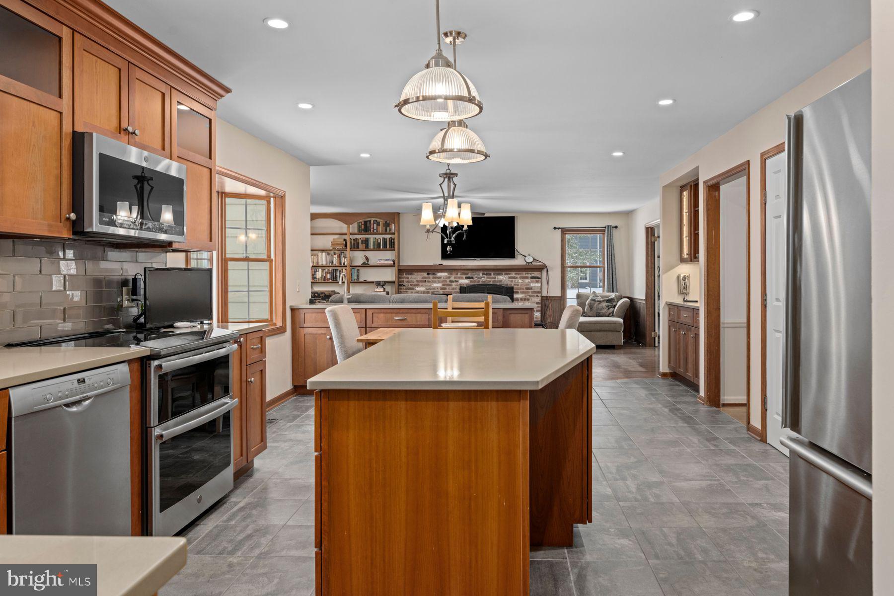 SOLEBURY FARMS EST - Residential