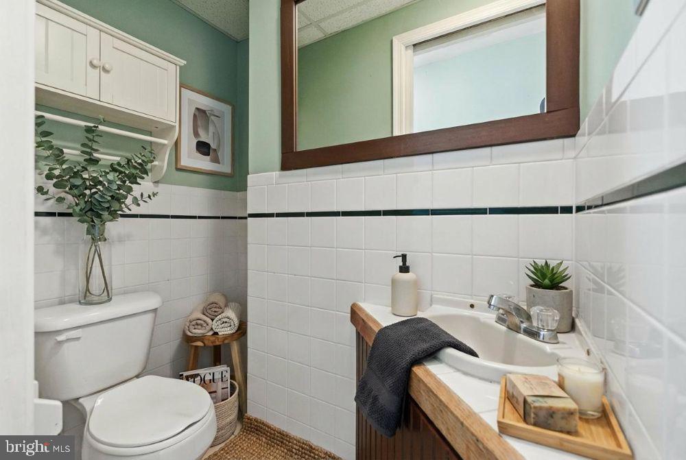 LONG BEACH - Residential