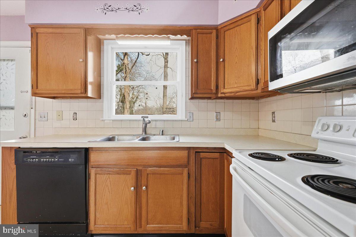 LONG BEACH - Residential