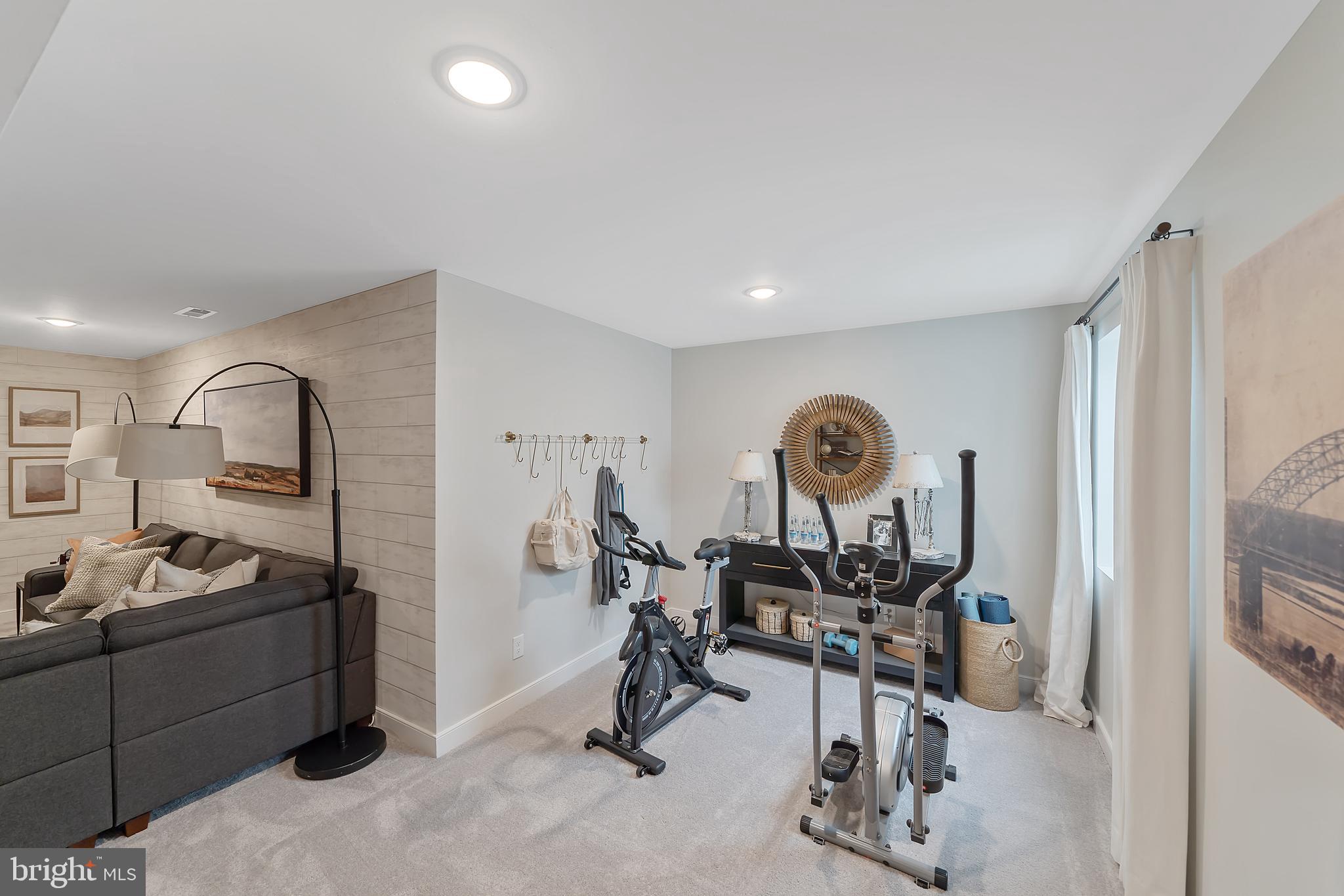 FOUR SEASONS AT PENNFIELD - Residential