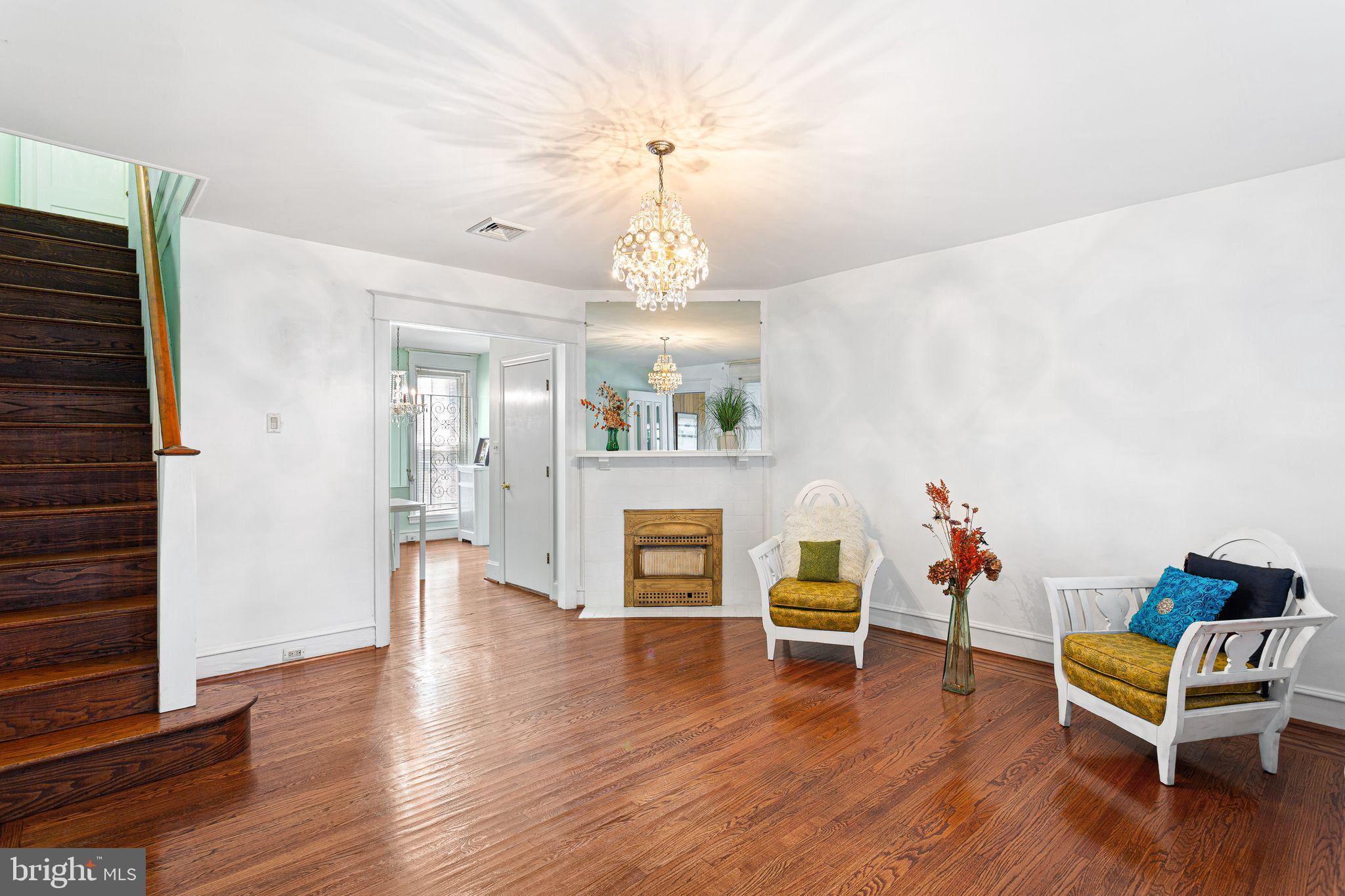 1728 CHURCH LANE