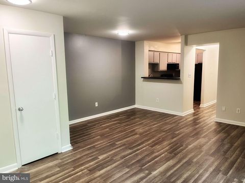 2656 BOWEN ROAD SE 402 WASHINGTON DC 20020