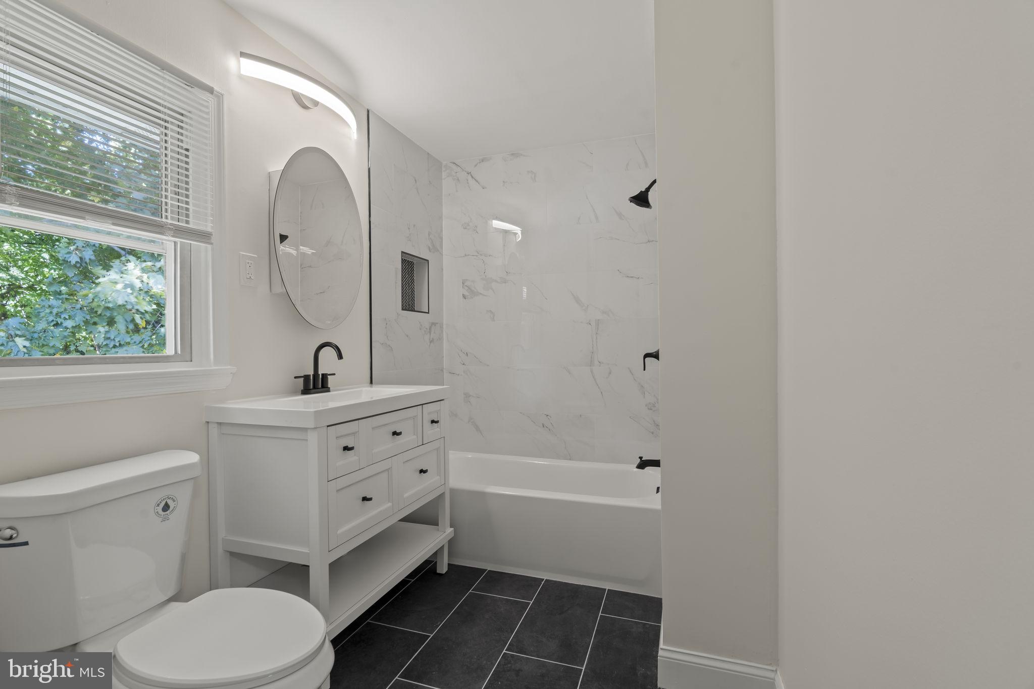 HAVERTOWN - Residential