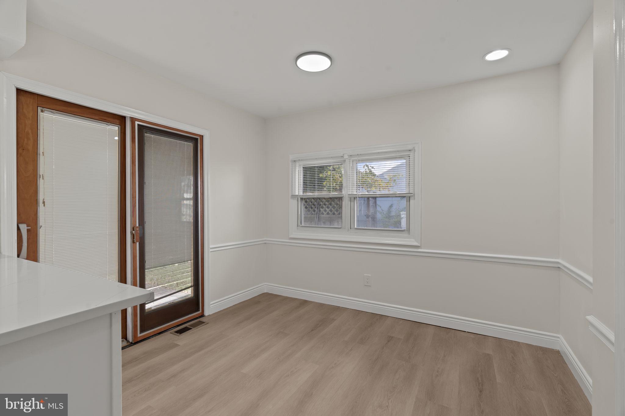 HAVERTOWN - Residential