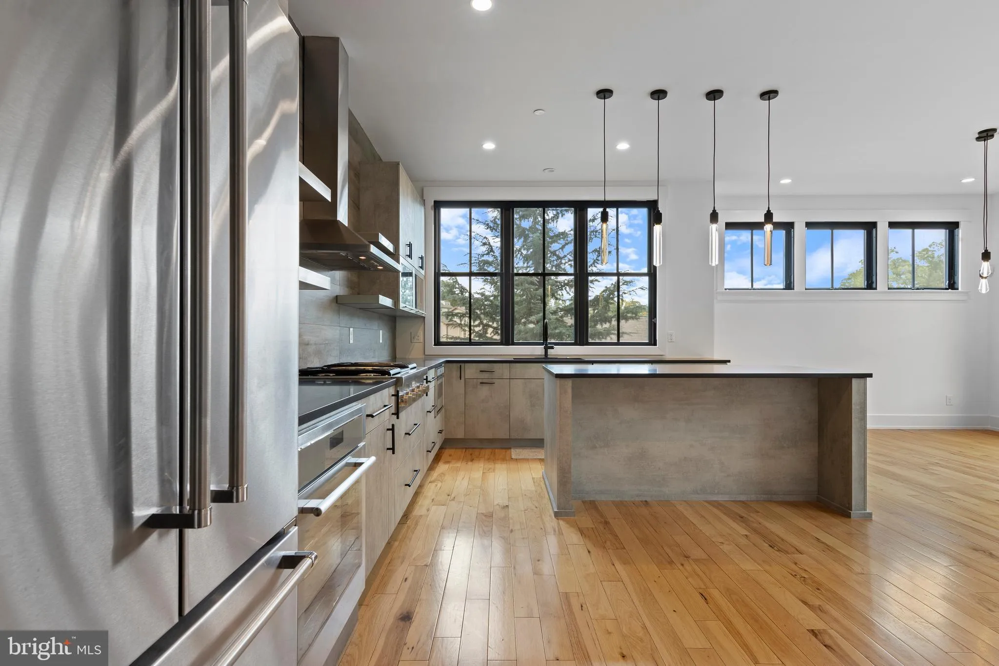 Wayne, Pennsylvania 19087, United States, 3 Bedrooms Bedrooms, ,4 BathroomsBathrooms,Residential,Active,251048