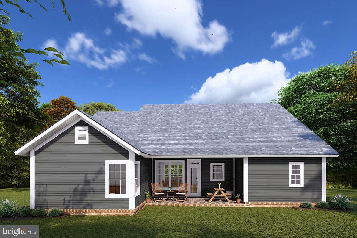 CAPTAIN'S COVE - Residential