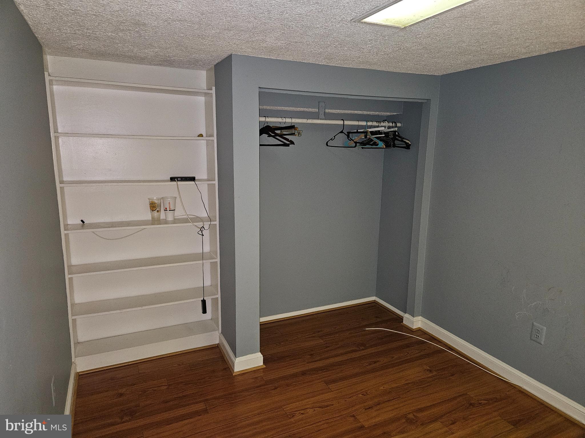 NEWPORT ESTATES - Residential