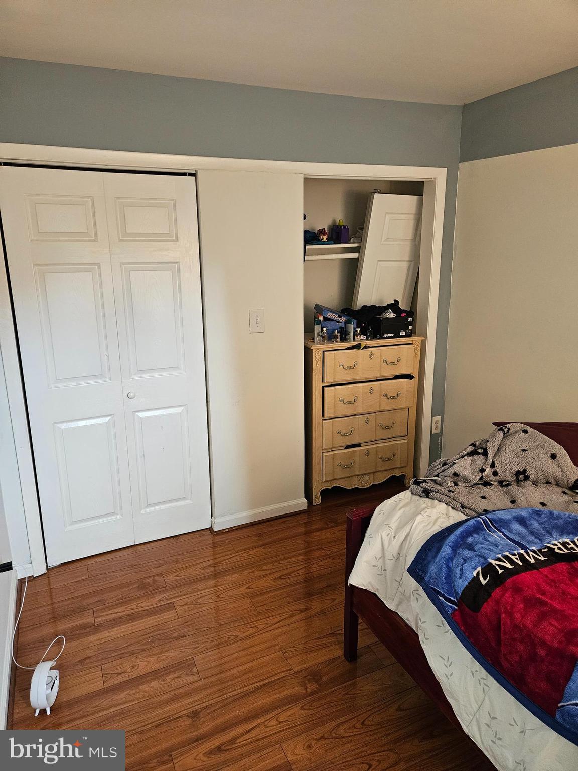 NEWPORT ESTATES - Residential