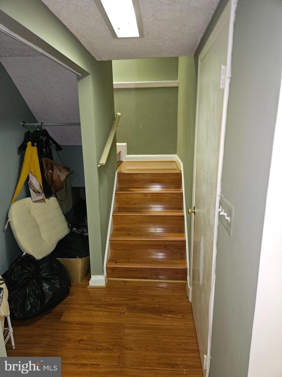 NEWPORT ESTATES - Residential