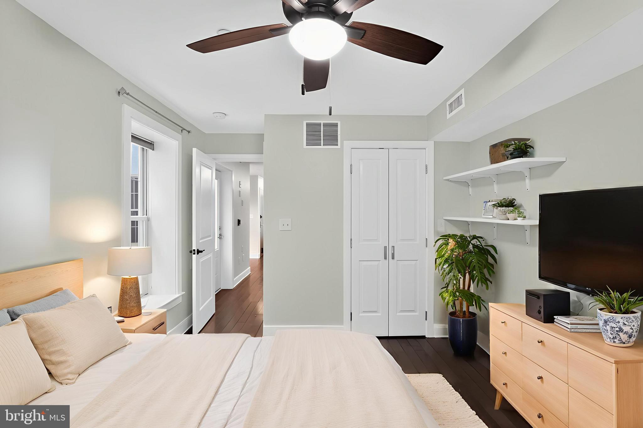 CENTER CITY - Residential