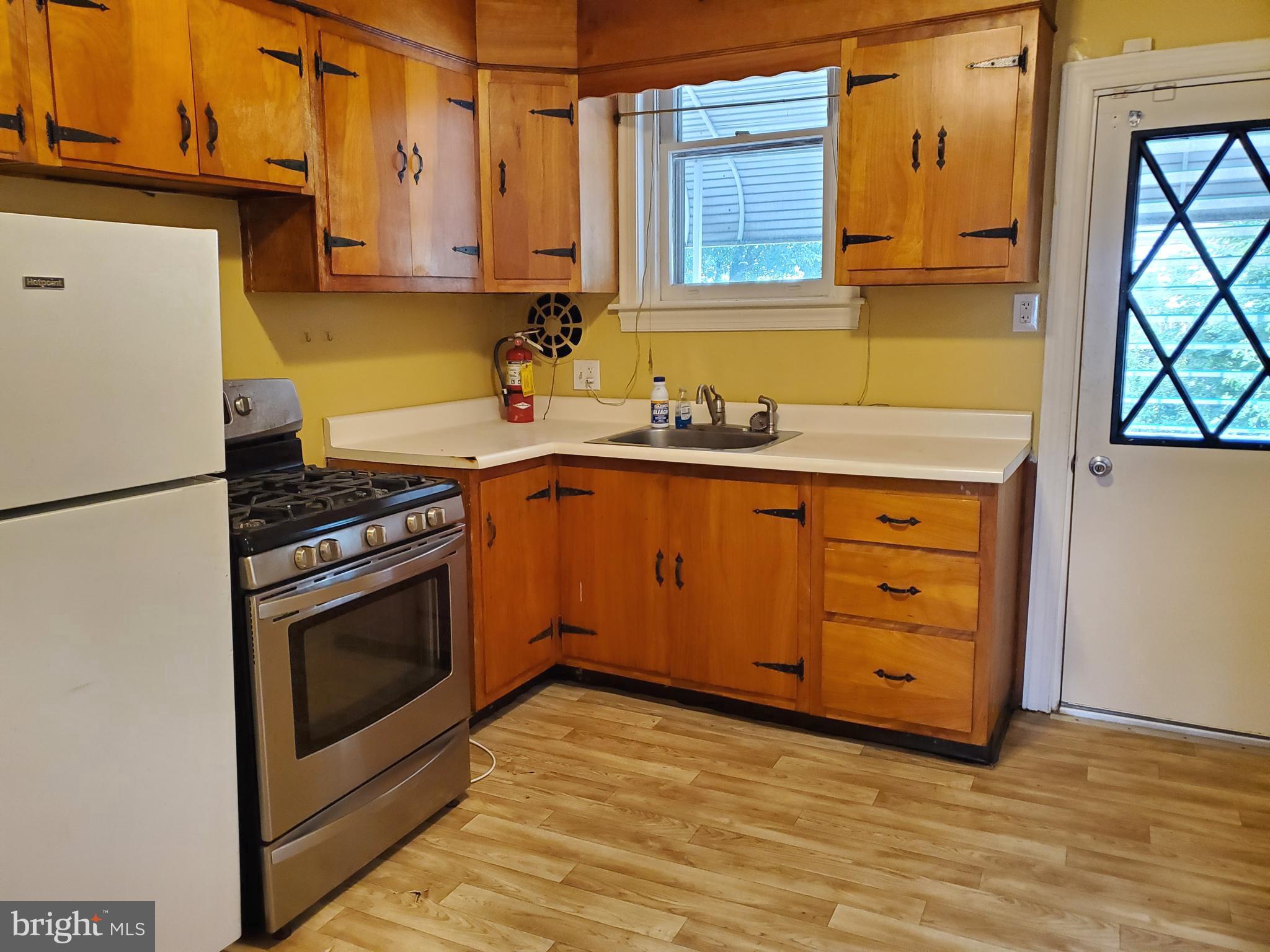 NORTHWOOD - Residential