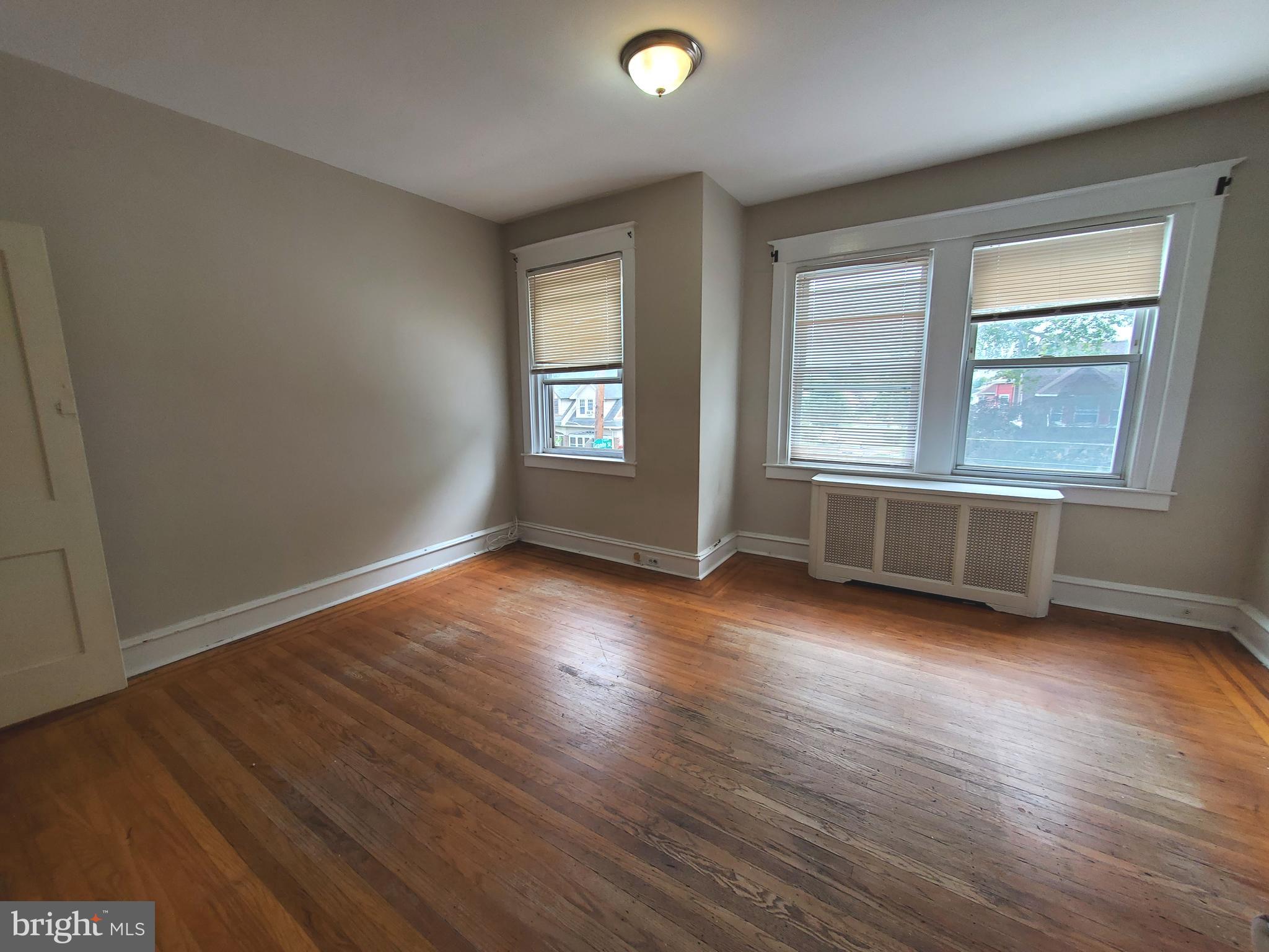 NORTHWOOD - Residential