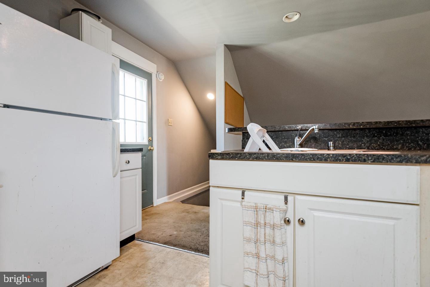 WOODMORE MEADOWS - Residential