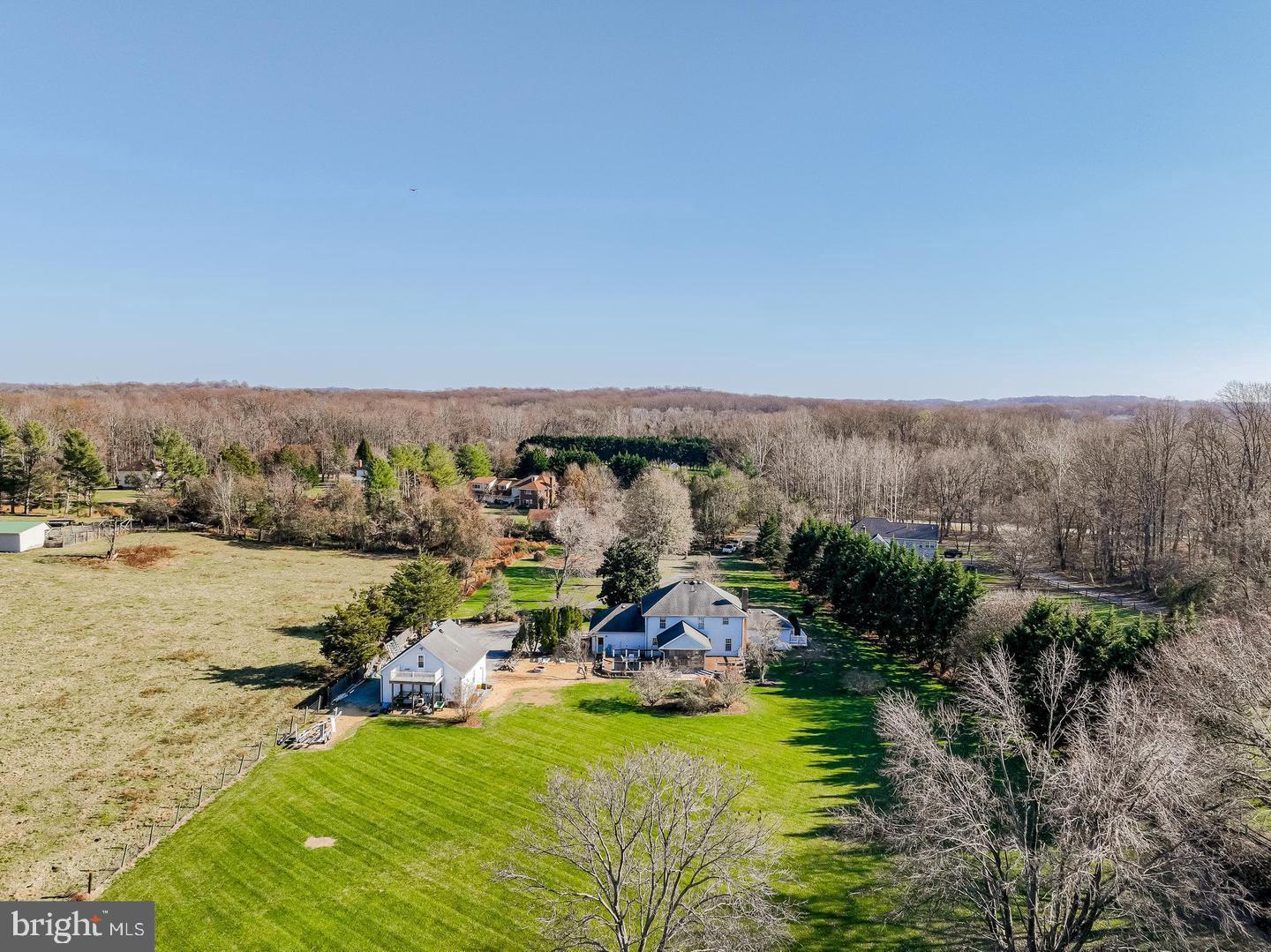 WOODMORE MEADOWS - Residential