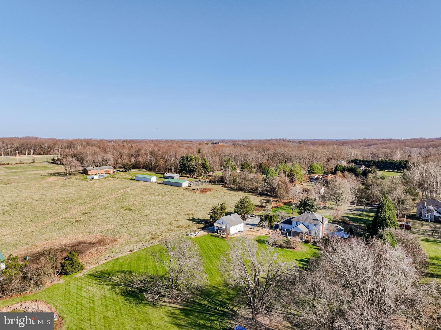 WOODMORE MEADOWS - Residential