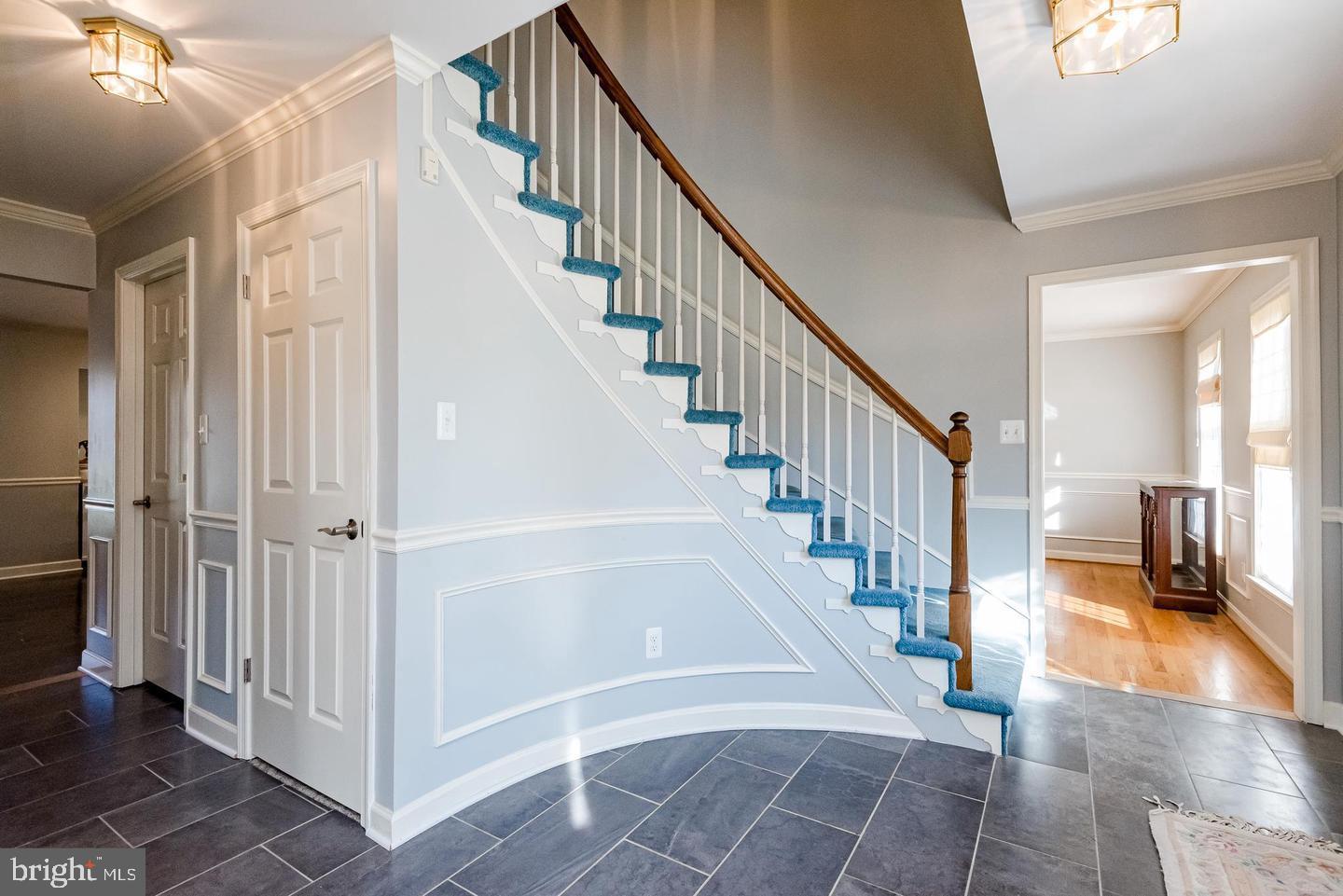 WOODMORE MEADOWS - Residential