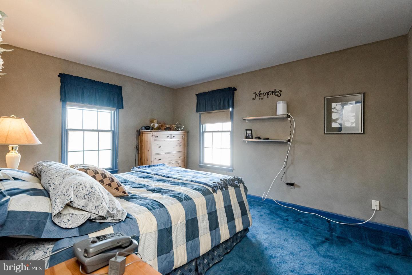 WOODMORE MEADOWS - Residential