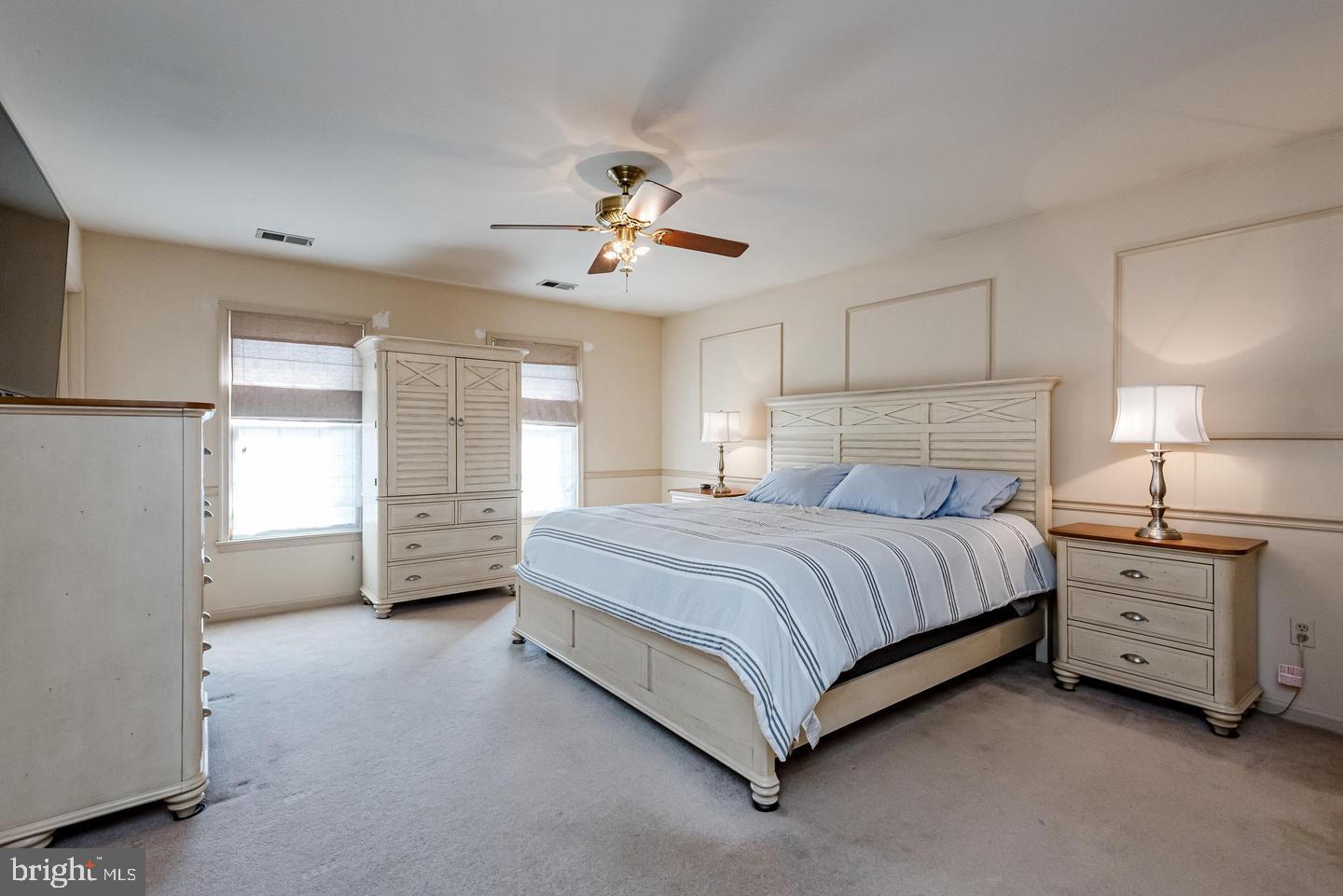 WOODMORE MEADOWS - Residential