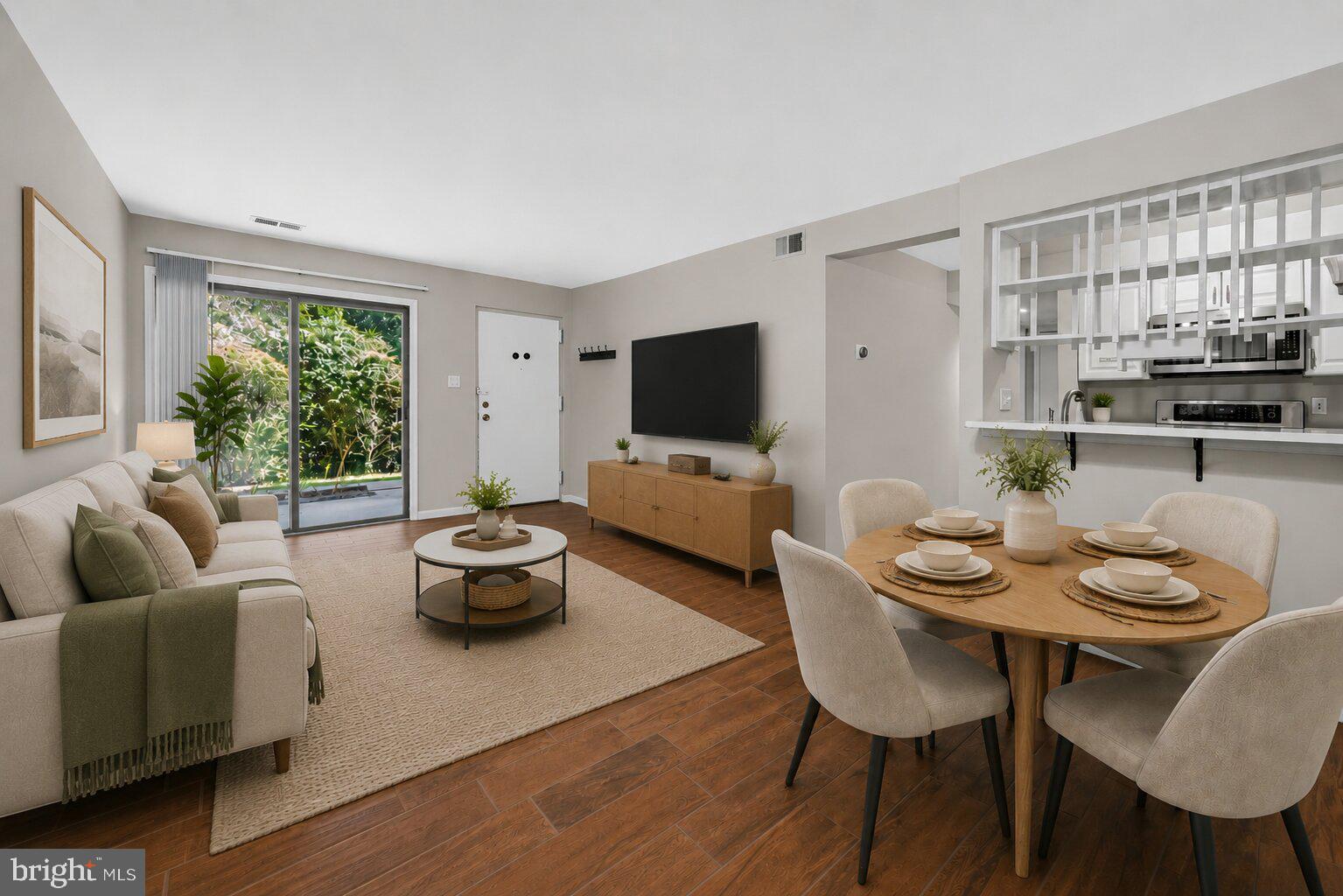 8509 BARRINGTON COURT J