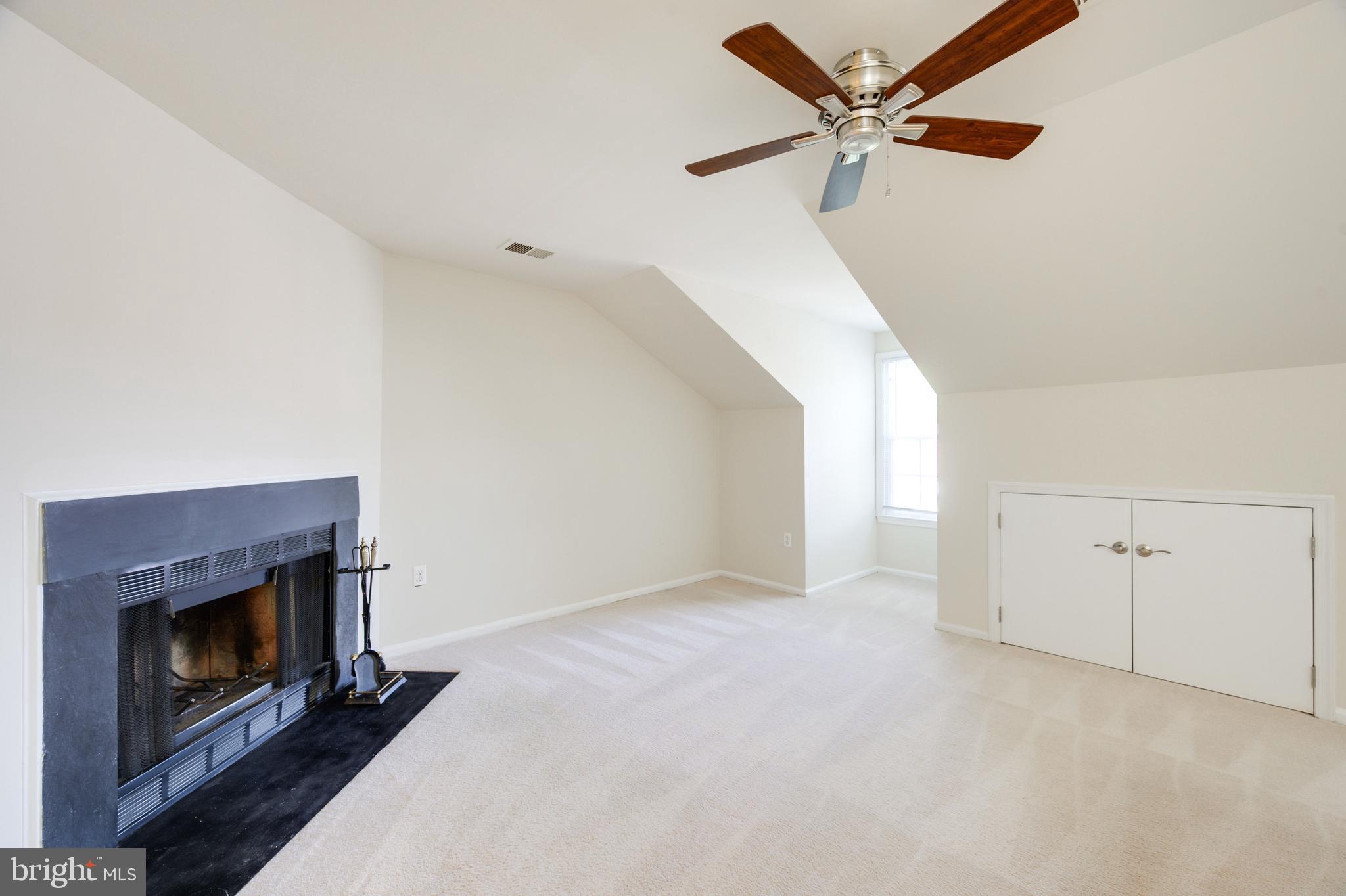 NEWGATE - Residential Lease