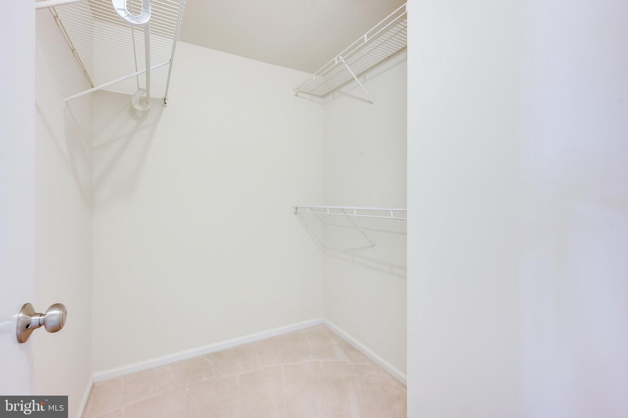 NEWGATE - Residential Lease