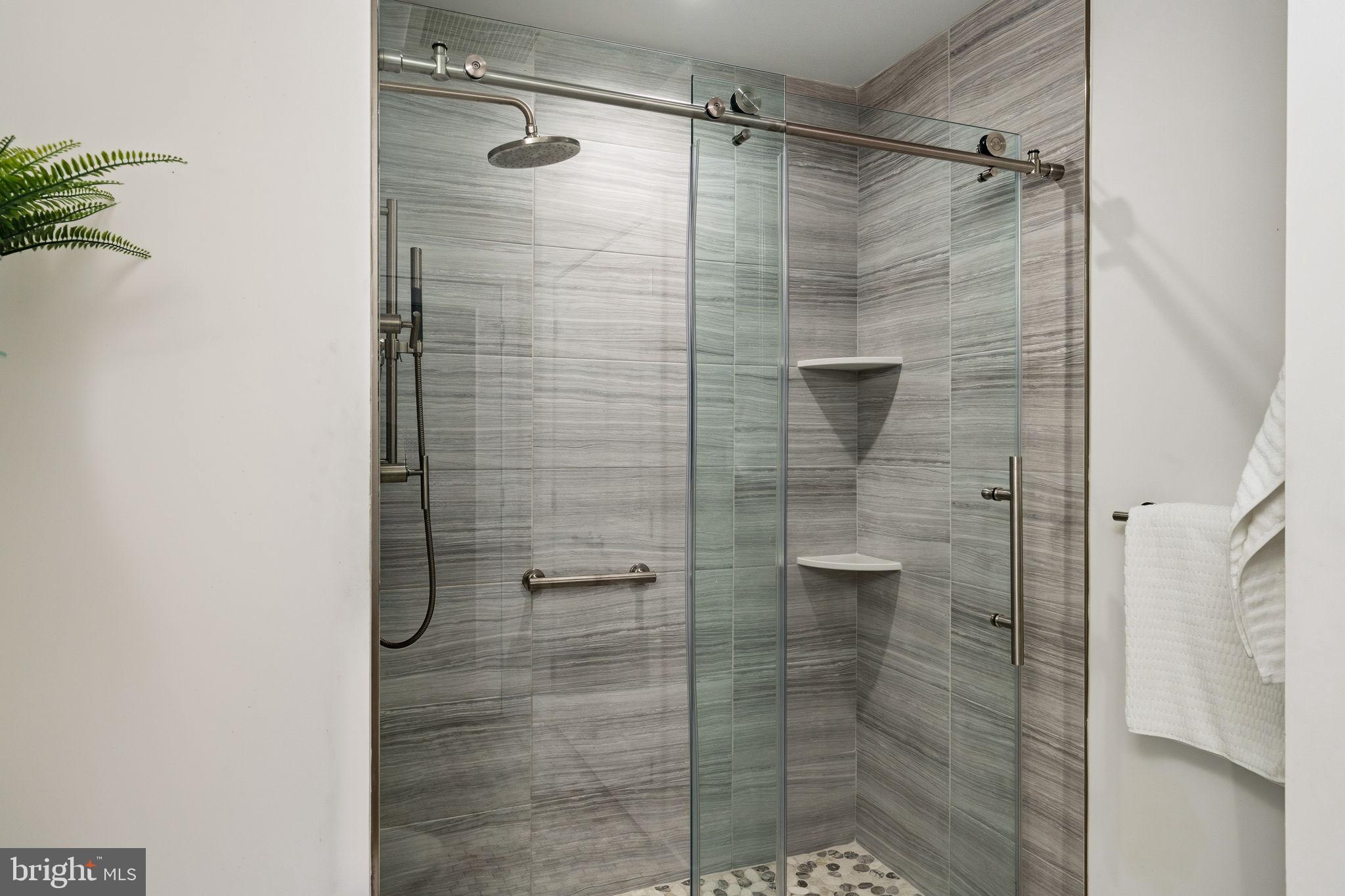 OLD CITY - Residential