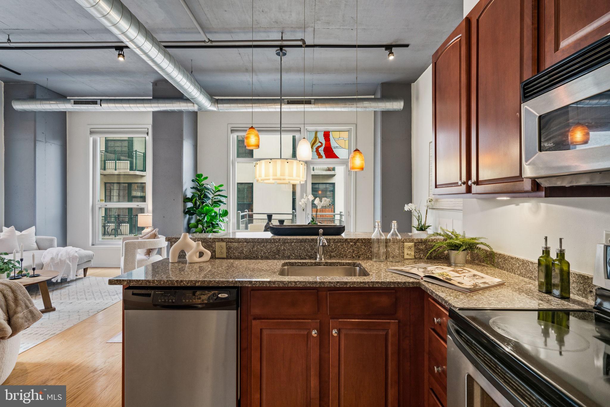 OLD CITY - Residential