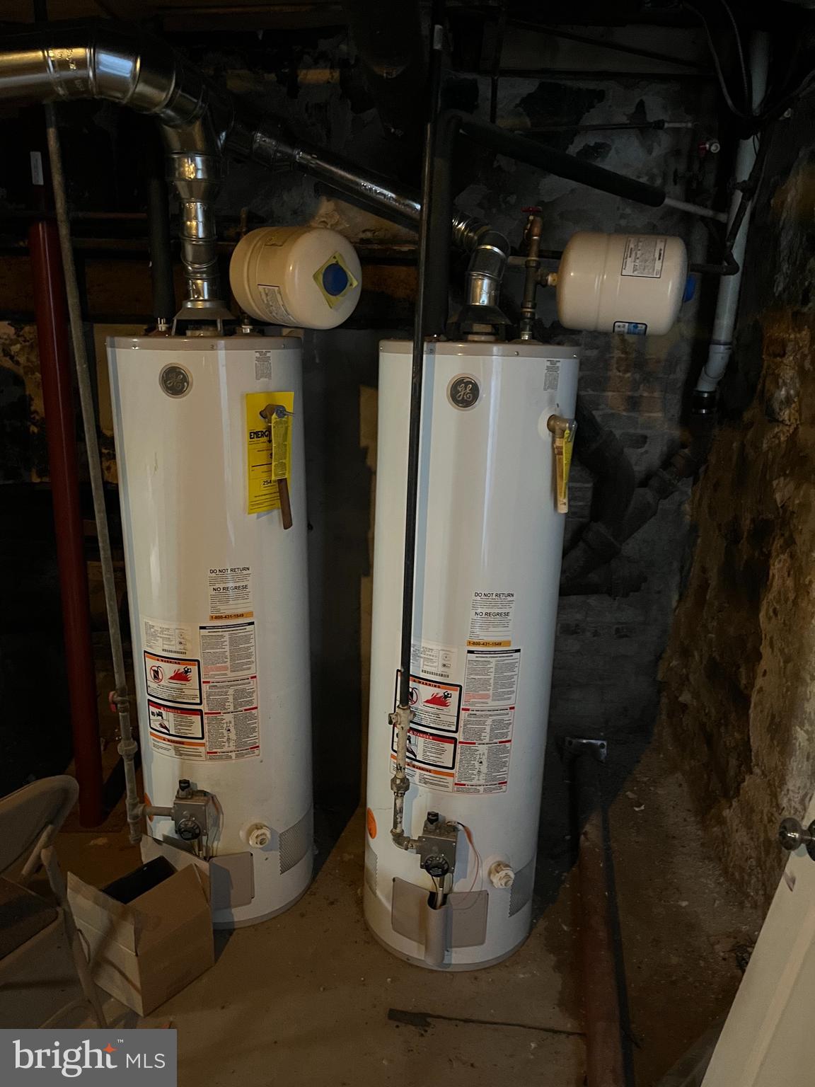 LITTLE ITALY - Residential Income