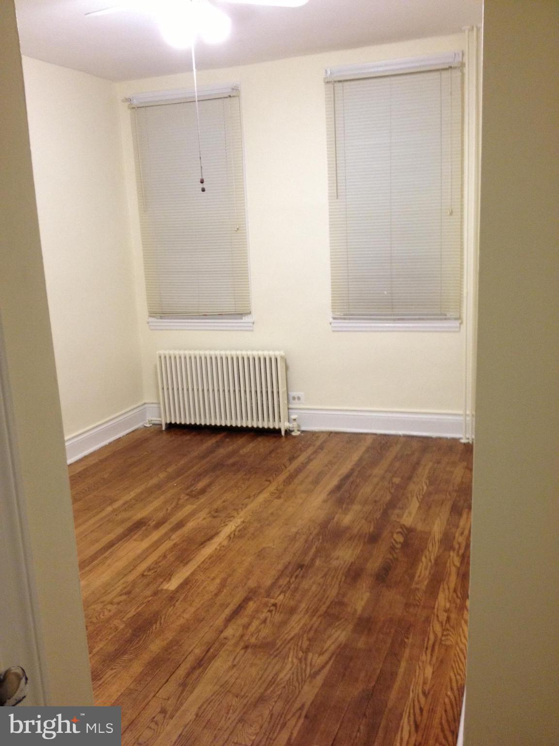 LITTLE ITALY - Residential Income