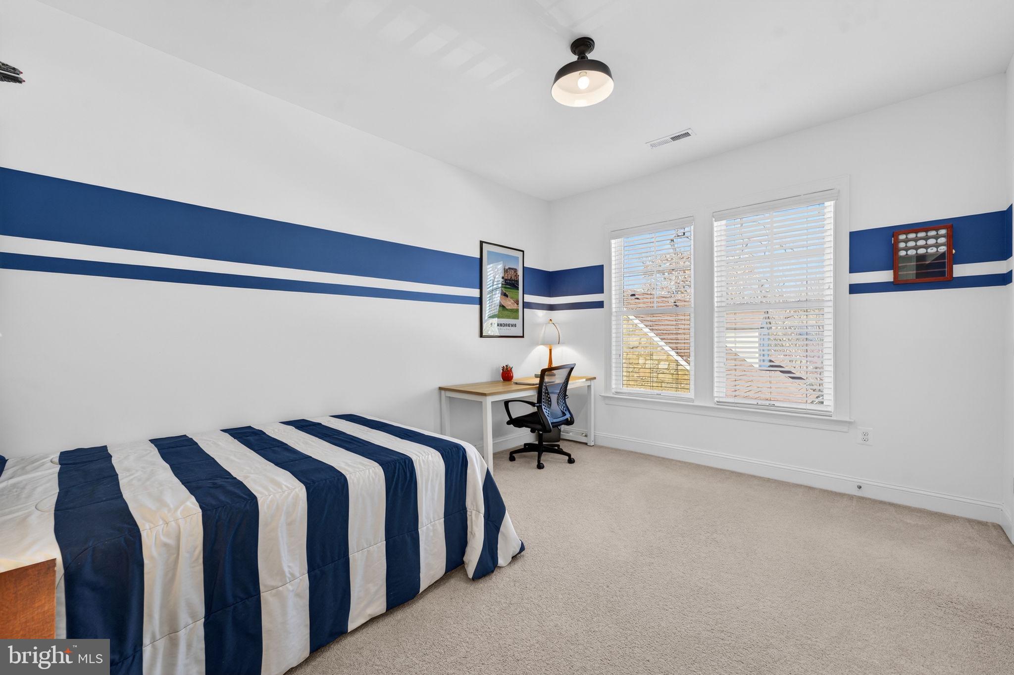 LEE BOULEVARD HEIGHTS - Residential