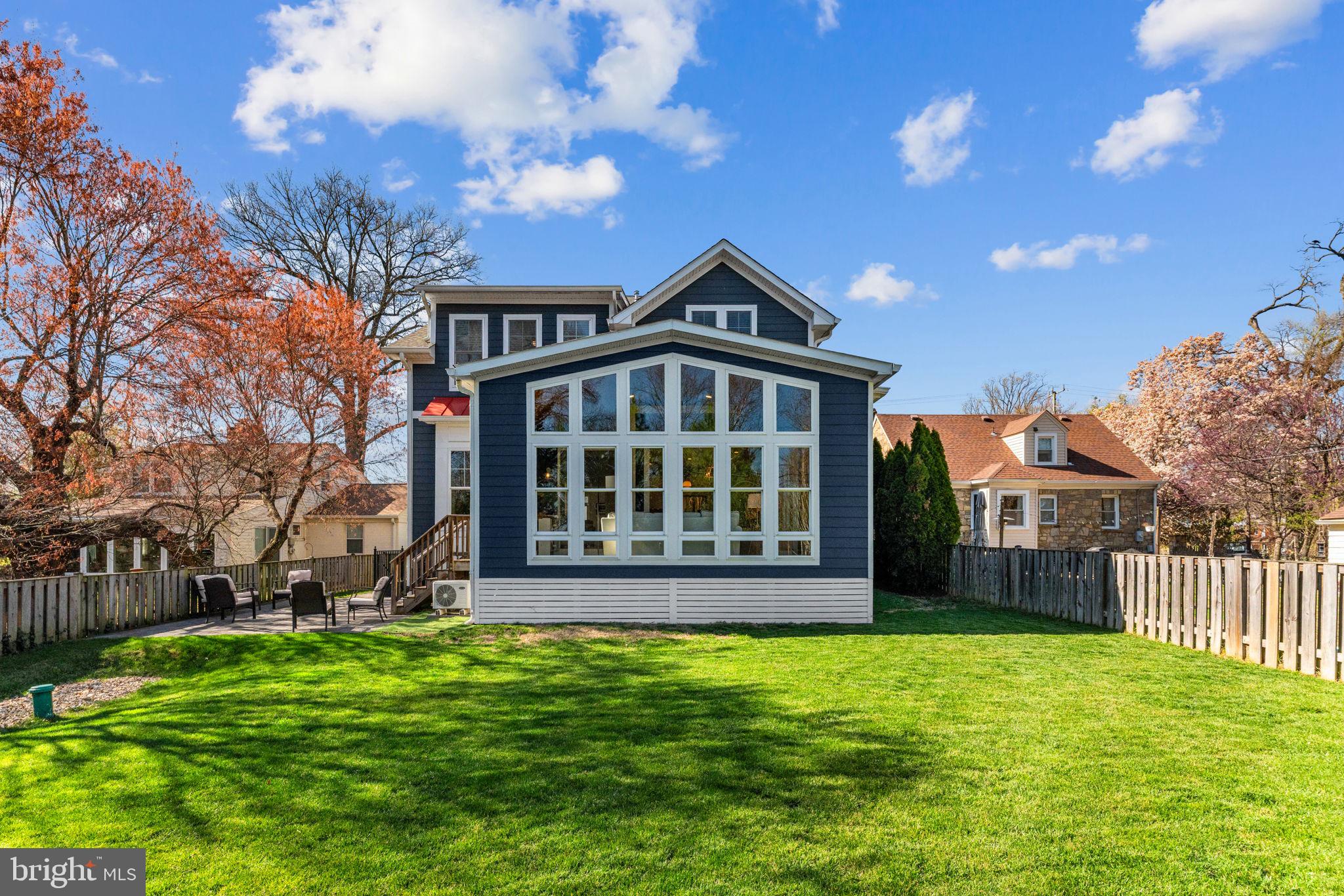 LEE BOULEVARD HEIGHTS - Residential