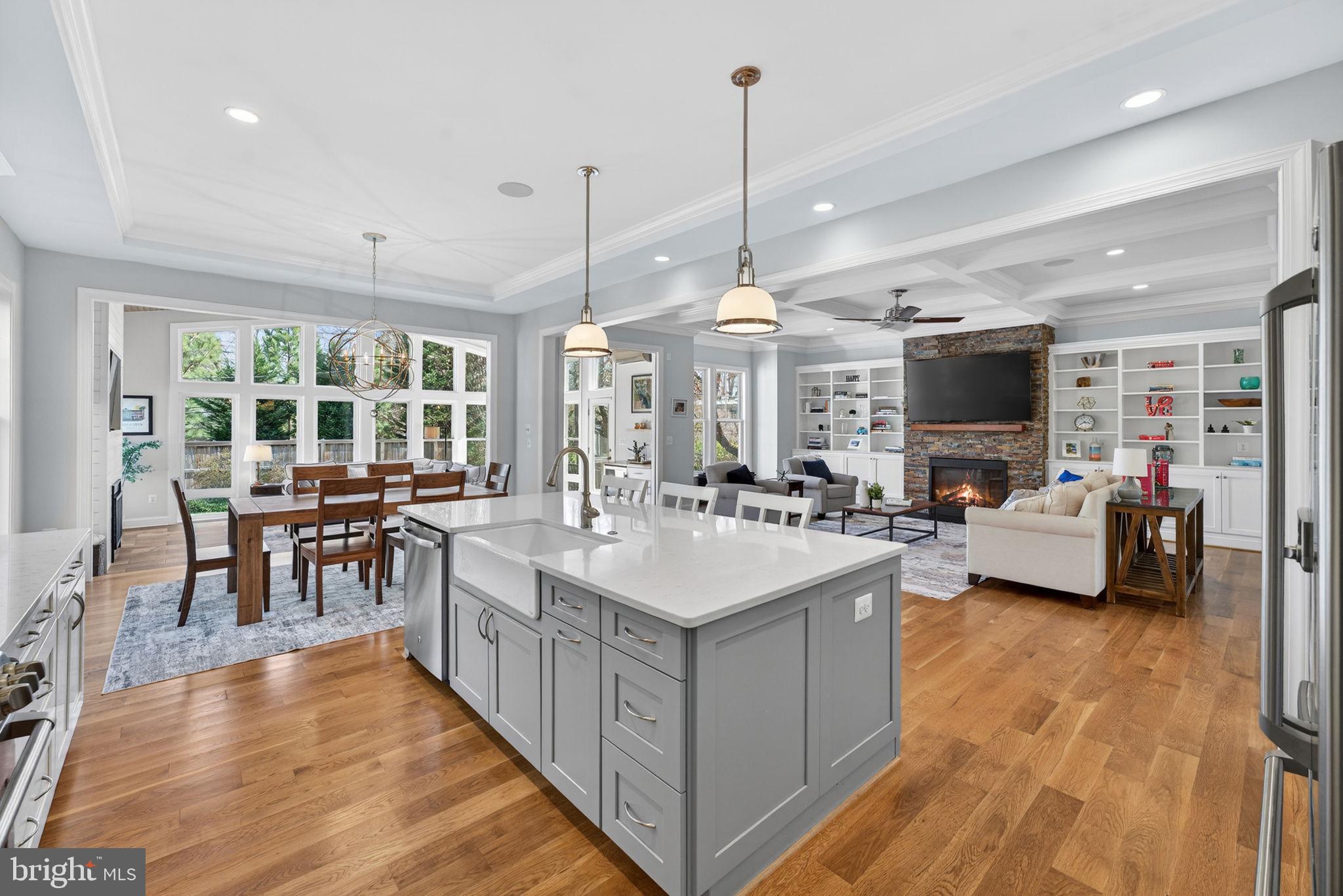 LEE BOULEVARD HEIGHTS - Residential