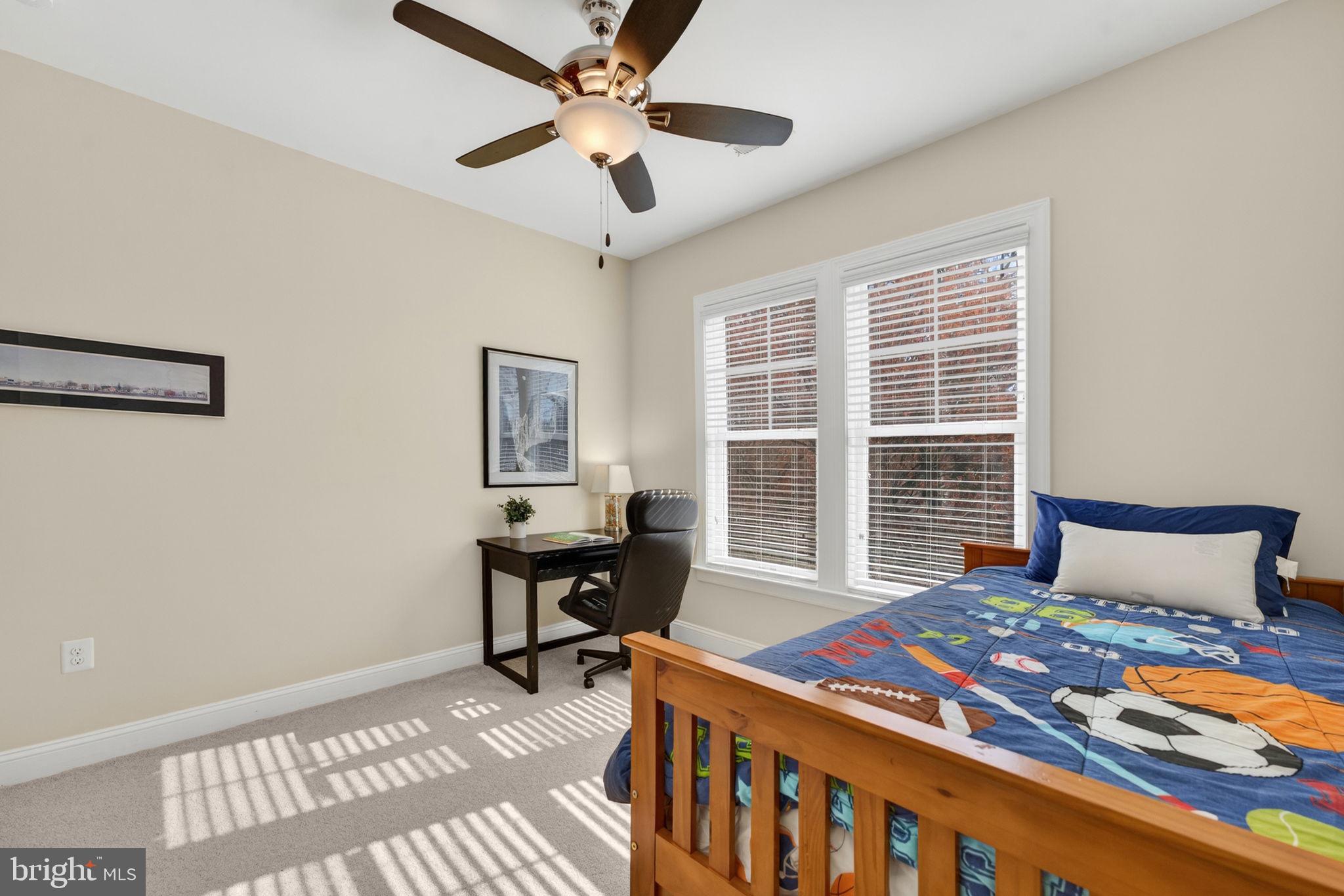 LEE BOULEVARD HEIGHTS - Residential