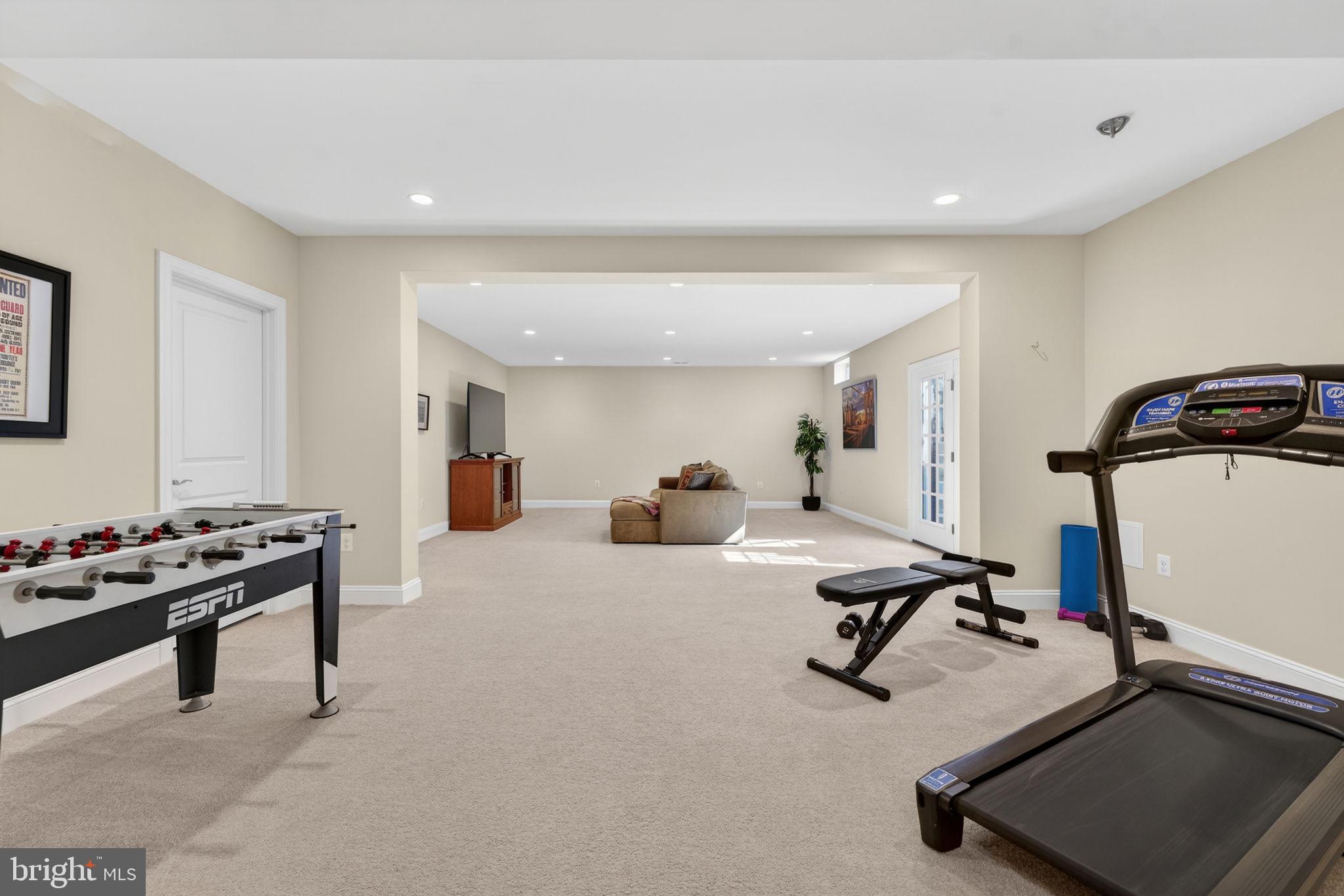 LEE BOULEVARD HEIGHTS - Residential