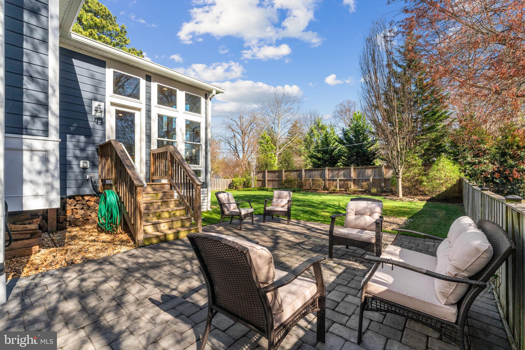 LEE BOULEVARD HEIGHTS - Residential