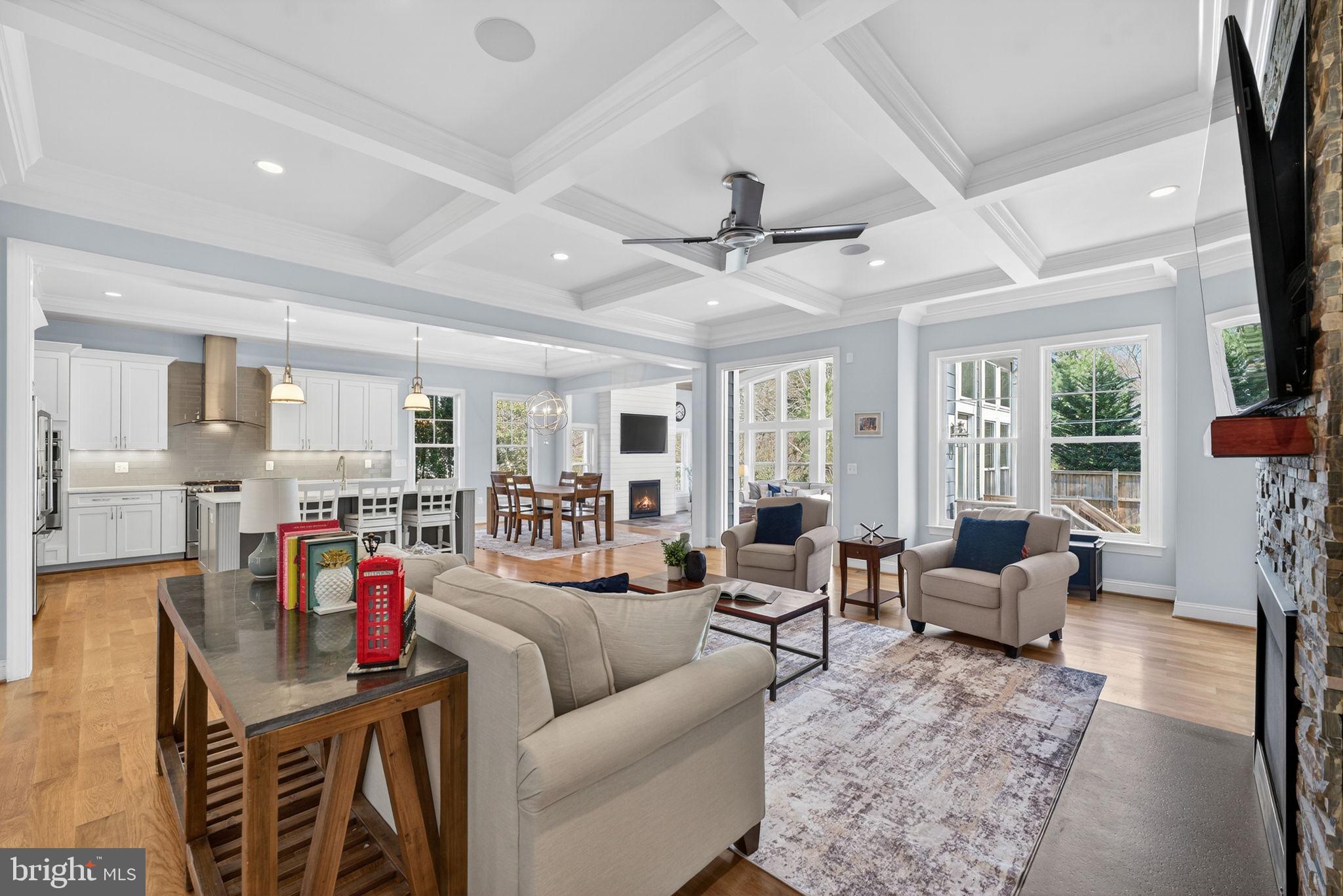 LEE BOULEVARD HEIGHTS - Residential