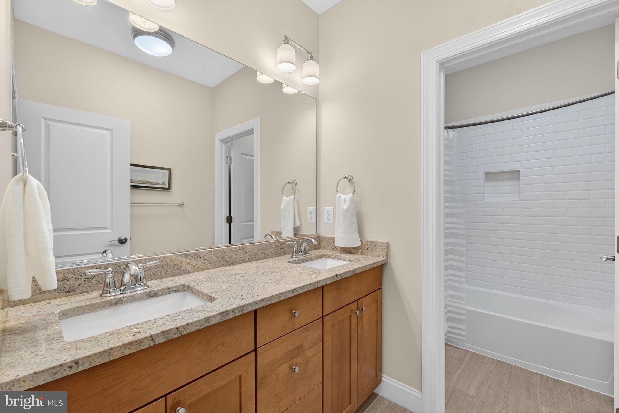 LEE BOULEVARD HEIGHTS - Residential